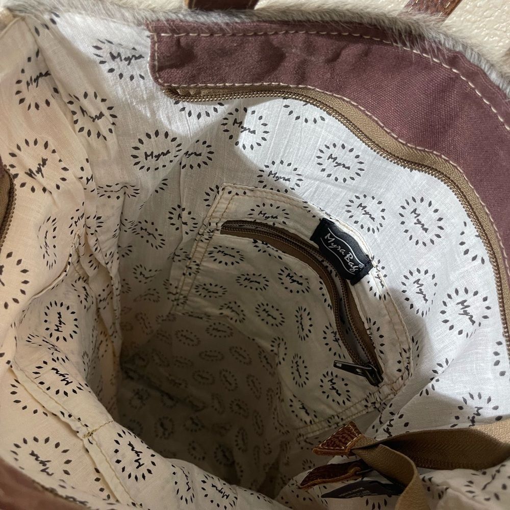 Gray and Brown Patterned Backpack - image 5